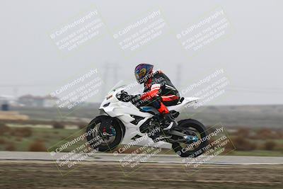 media/Nov-29-2025-TrackDaz (Sat) [[10ae2d9bce]]/A Group/Session 4 (Wheelie Bump)/